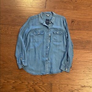 NWT Lucky Brand Denim Button-Up Shirt in Size Large